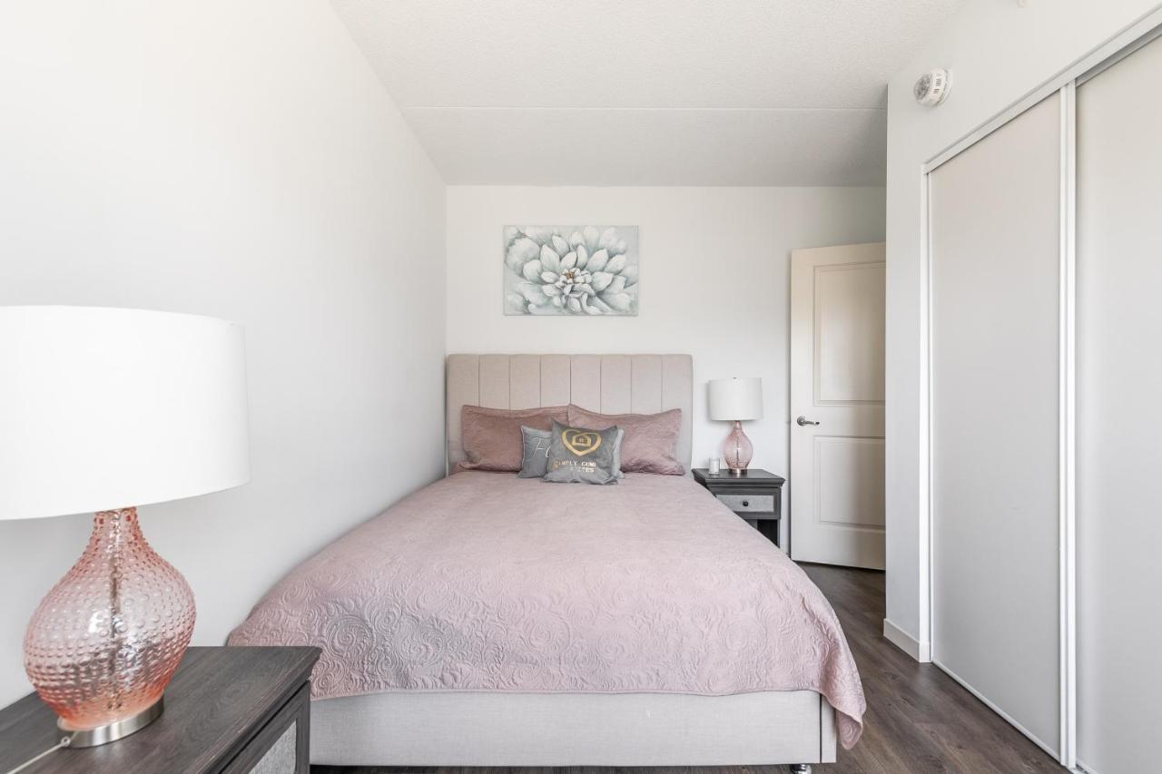 Globalstay Downtown Hamilton Apartments Экстерьер фото