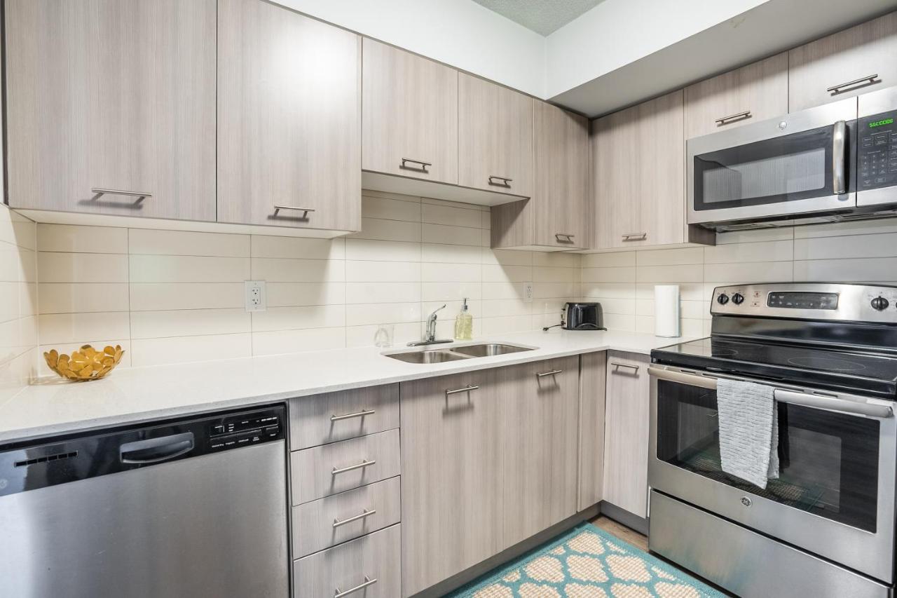 Globalstay Downtown Hamilton Apartments Экстерьер фото